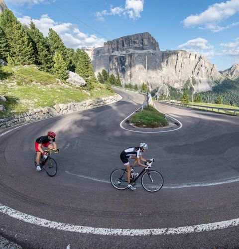 Die Dolomitenpässe mit dem Fahrrad